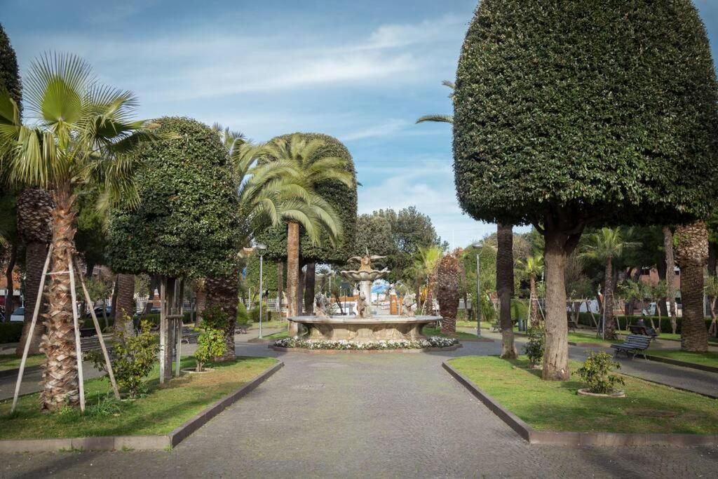צ'יביטאנובה מארקה Retroscena Appartamento Mare In Centro מראה חיצוני תמונה